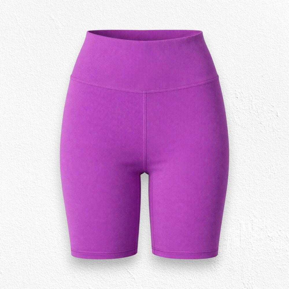Levi’s Purple Ribbed High Rise Biker Shorts Stretchy Activewear Size Medium